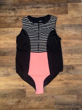 Denim & Co. Beach black & pink, white half-zip colorblock one-piece swimsuit